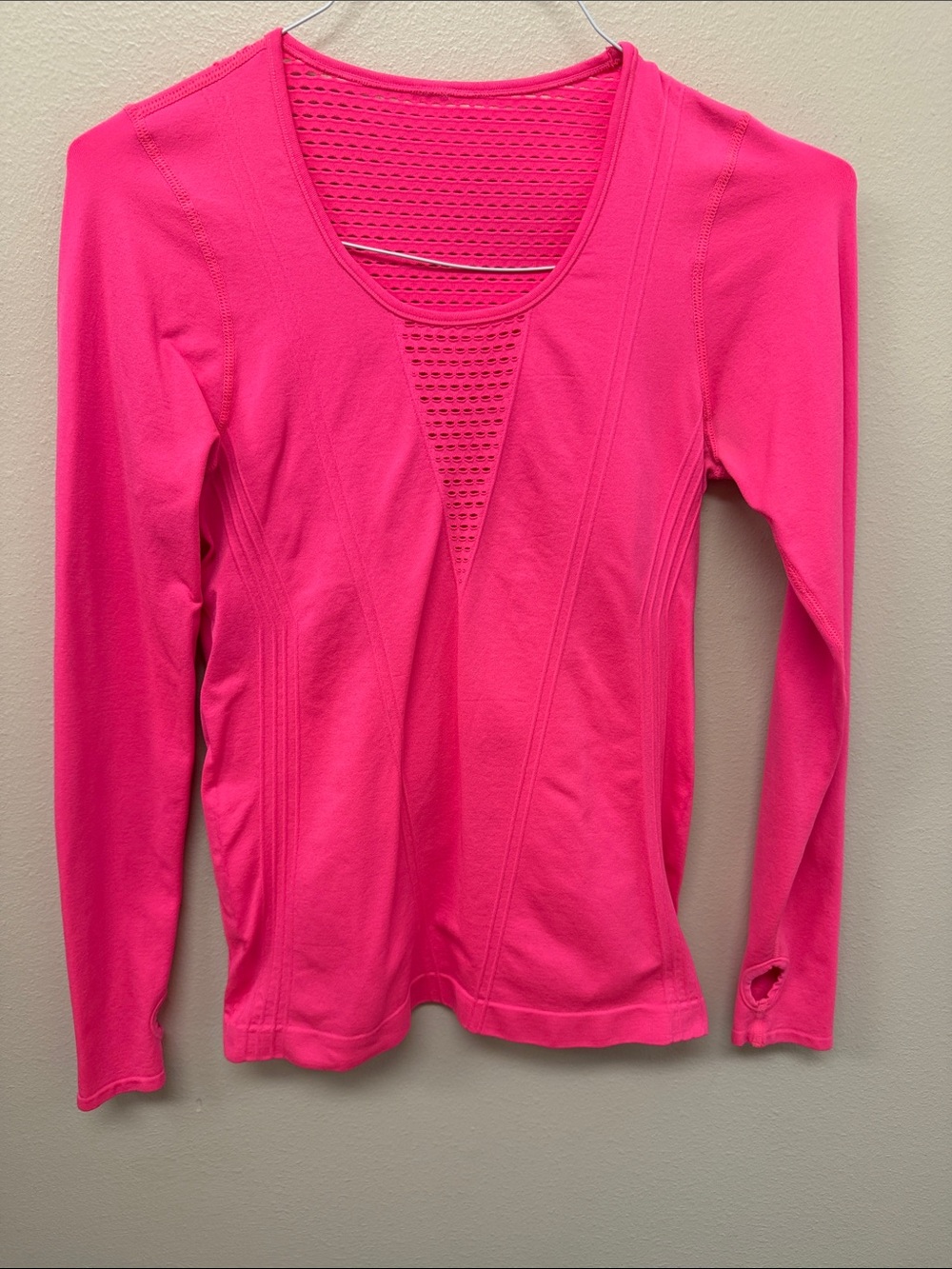 Fabletics Hot Pink Long-Sleeve Athletic Top with Mesh Inset SzS